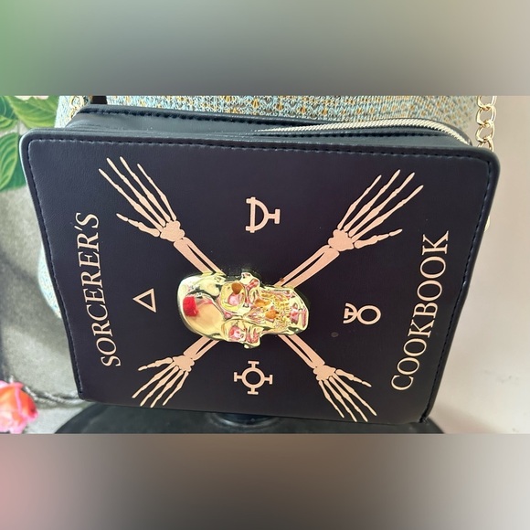 Sorcerer's Cookbook Crossbody Bag. 8" H x 6" W x 2"D Adjustable/detachable strap - Picture 2 of 6